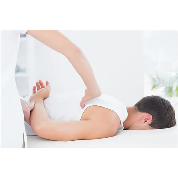 骨格矯正+整体+背中肩幅狭め+猫背60分 ¥6,800