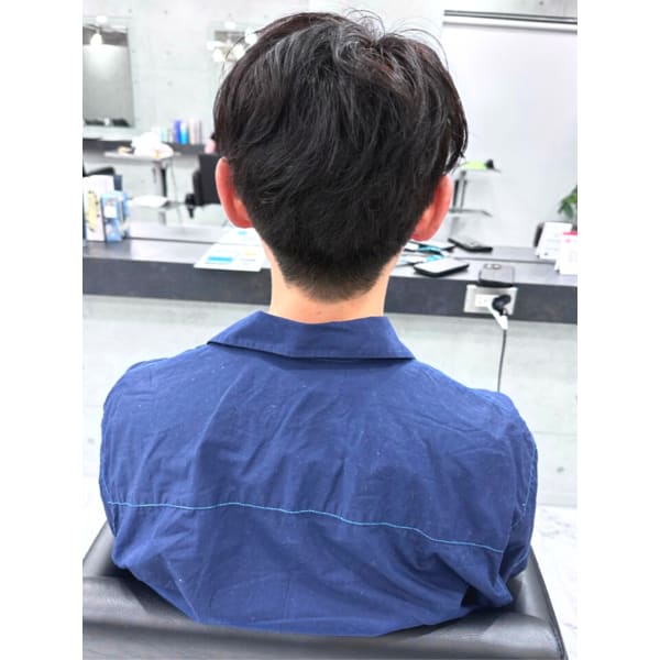 メンズカット＋アイブロウスタイリング（眉カット）[ダークアッシュ/黒髪/センターパート/メンズ]