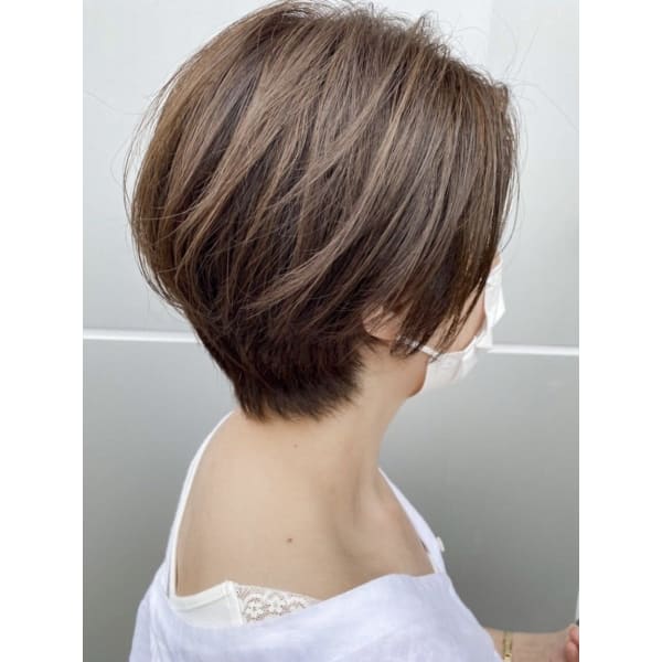 ＊白髪ぼかし対応＊表面ハイライト＋全体カラー+カット