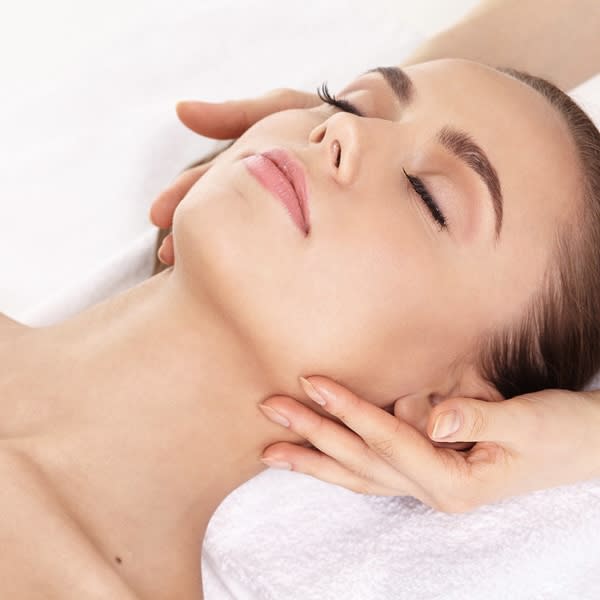 肌分析フェイシャルエステ