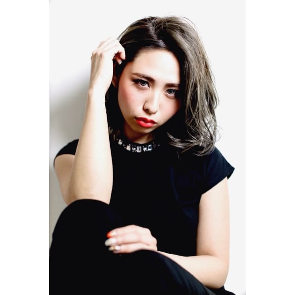 【最先端大人オシャレ】ハイライトカラーコース 9900円～