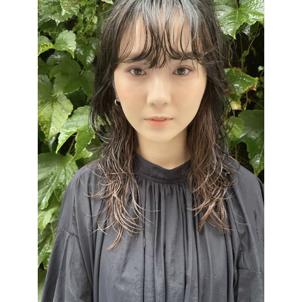 【臼木美緒限定】似合わせカット+ケアパーマ+ツヤプルトリートメント¥9900