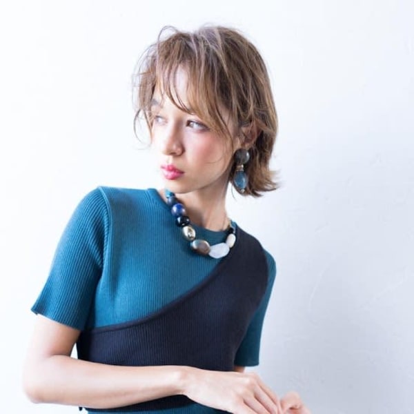 【ケアもカラーも両方欲しい♪】カット＋カラー＋トリートメント　¥9900