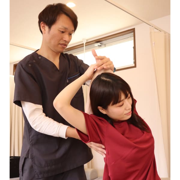 自分では気付かない歪みの根本改善！《首肩・腰痛・頭痛》