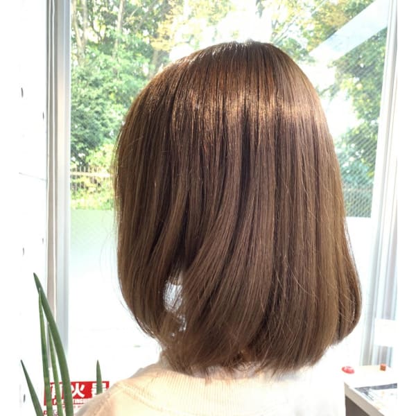 ☆ご新規クーポン☆【おすすめ】小顔カット＋リフトアップシャンプー 