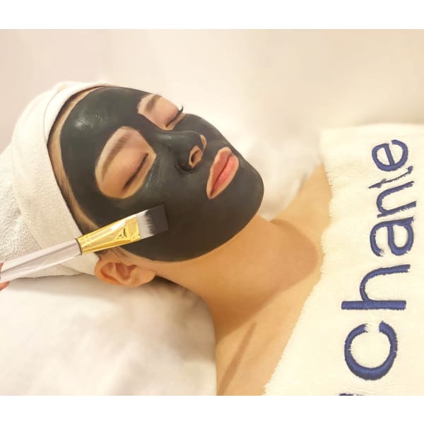 肌質改善フェイシャル 小顔・毛穴ケア・水分ケアでぷるつや肌へ