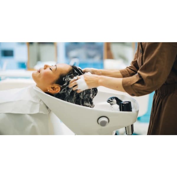 シャンプー・ブロー ※ SB別料金と書いてあるものはこちらもお願いします