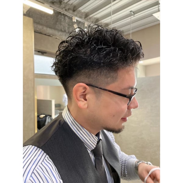 【メンズ人気No.1メニュー】メンズカット＋ヘッドスパ＋眉カット