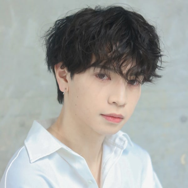 【個性豊か!!】メンズカット(スタイリスト)+ツイストスパイラルパーマ