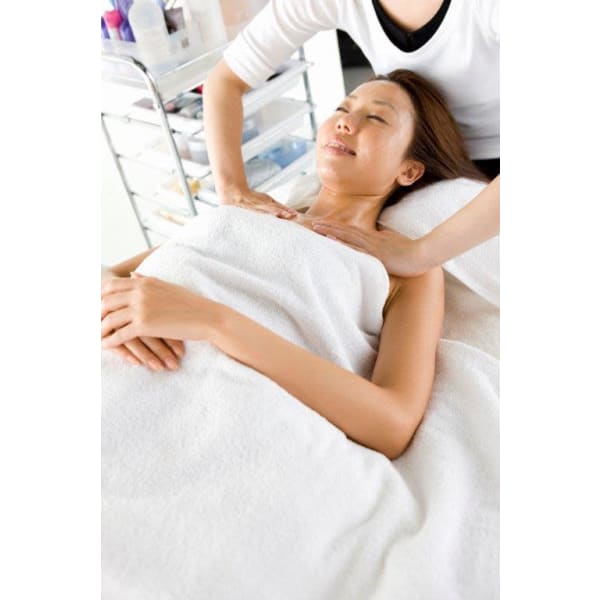 人気NO.1【肩・首・デコルテ付】顔のむくみ、リフトUPも！フェイシャル80分