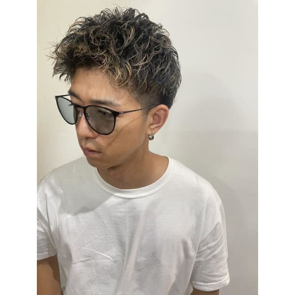 メンズ限定☆カット＋カラー＋眉カット￥8,120～