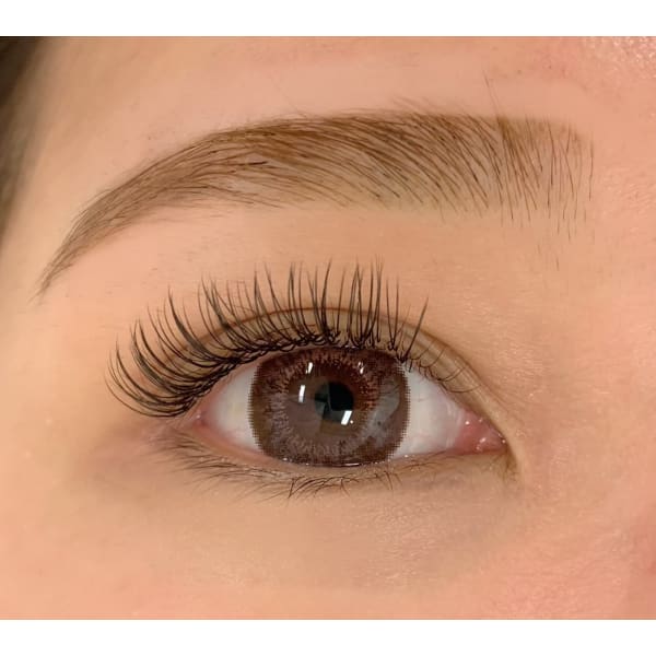 人気No.２【パリエク】シャンプー付き☆パリジェンヌ＆エクステ100本