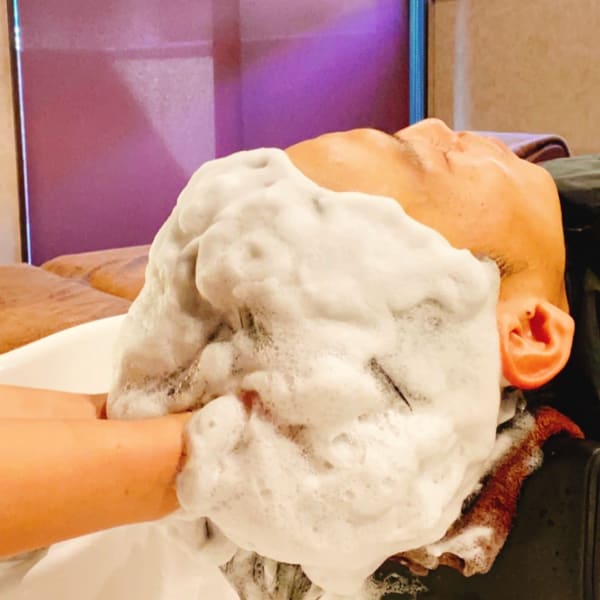 【サロン人気NO1!エイジングヘッドスパ】目力UP！！ …施術時間50分…¥4.950