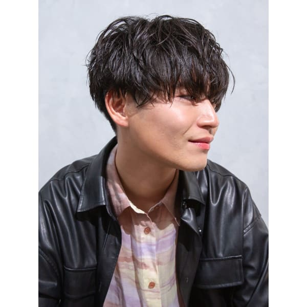 メンズカット+デザインパーマ+トリートメント(3step)+眉カット¥14300