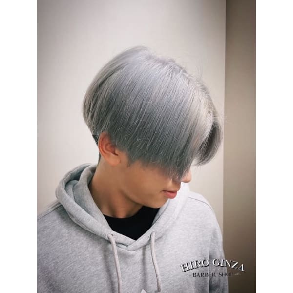 カット+ハイトーンカラー¥23,870~