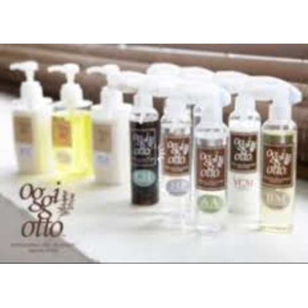 《伸ばし中の方にオススメ》メンテナンスカット+カラー+oggiottoTR¥9,900