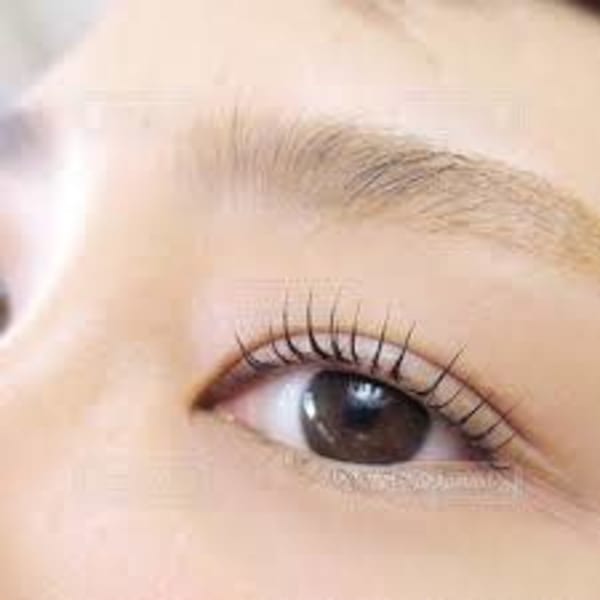 まつ毛パーマ/トリートメント付　3980円