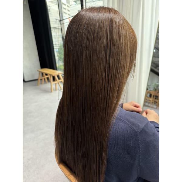 髪質改善純度100％トリートメント＋カット　自宅用トリートメントプレゼント！