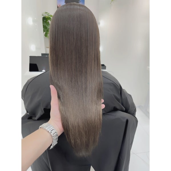 【髪質改善】カット＋縮毛矯正＋１STEPトリートメント【銀座駅】