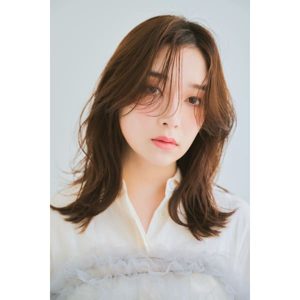 【話題のダメージレス】イルミナカラー+ディープライヤートリートメント¥8,500