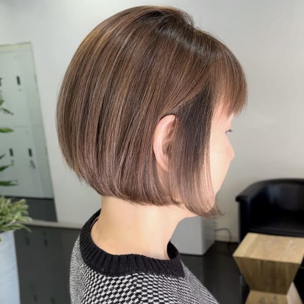 【楽天限定クーポン】脱白髪染め+小顔カット(ダメージレスカラー込)