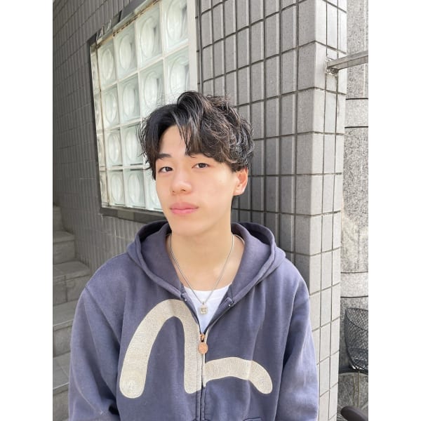 【メンズ限定】骨格矯正カット+パーマ￥12100→￥9900