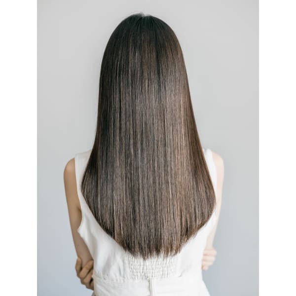 カット＋極上プレミアム髪質改善カラー￥14,400　(講師指名¥16400)