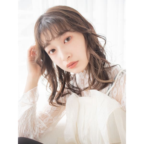 【1日3名限定】カラー(リタッチ)+デザインカット+艶TR9800円→4900円