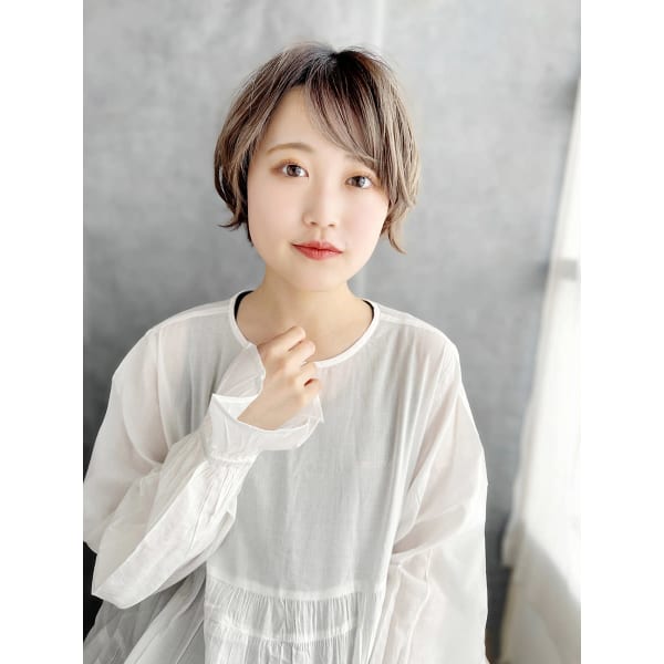 【カットコース】カット＋シャンプー＋ブロー￥3800