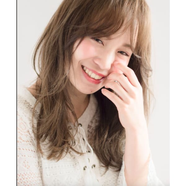 【水素カラー】肌が綺麗に魅える 美肌　カラーカットコース　24,750→22,275