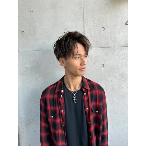 【メンズ限定】今流行りの最先端に!カット+特殊パーマ