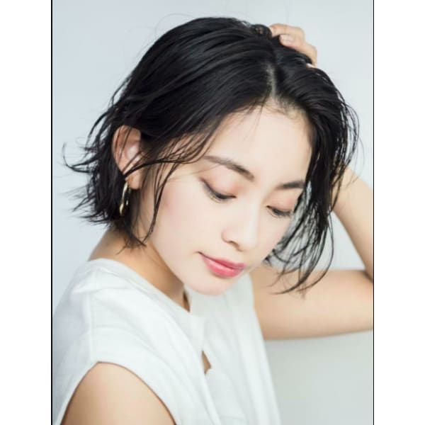 《美肌カラー》 カット+カラー+トリートメント(ベーシック)￥18,810