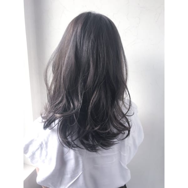 新規限定　平日限定 カット+ファッションカラー で白髪染め　￥8800