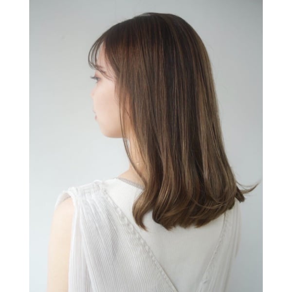 【平日限定クーポン】【しっとりした美髪へ】ケアカラー＋カット＋潤うトリートメント[那覇／安里]