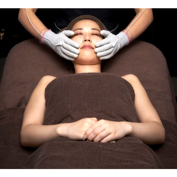 筋膜リリースカッター【小顔&全身コース110分】(着替えなど含む所要時間150分)