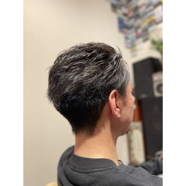 【男前カラー☆白髪も生かす時代♪】メンズカット＋白髪ぼかし＋ヘッドスパ＋頭浸浴＋眉カット