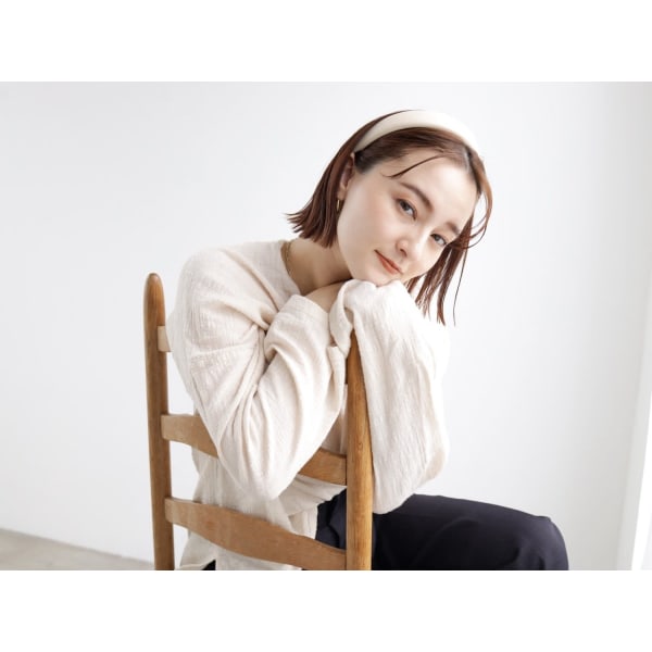 【前髪のクセを改善】コスメ前髪縮毛矯正+ケアカラー+カット¥7,920