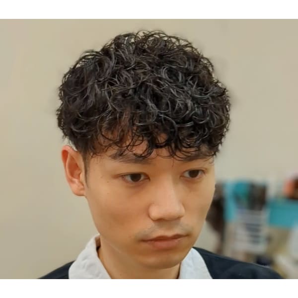 メンズカットコース・理容室ならではのシェービング付　スマートビズヘアーで好感度UP