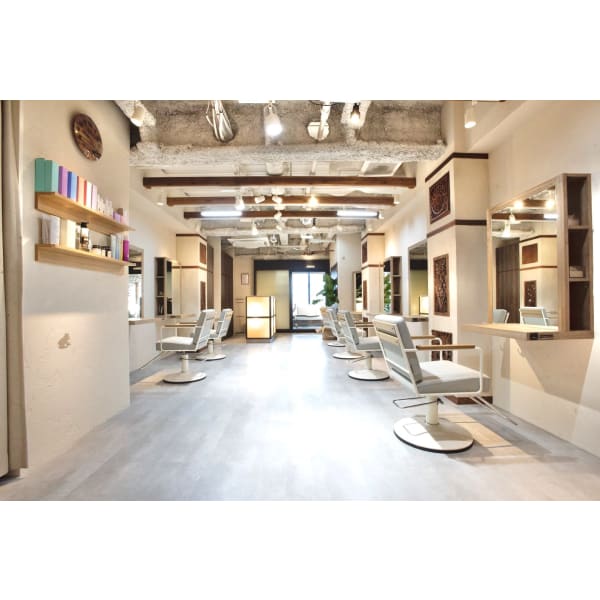 Hair Resort 粋 enam