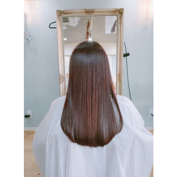 【カット+トリートメント】保湿効果抜群！まとまり持続トリートメント！