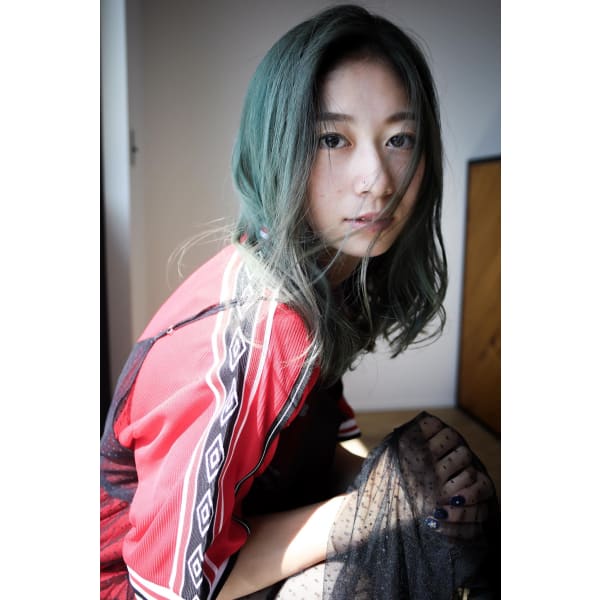 【人気No.2 】カット+デザインカラー+spa+TR