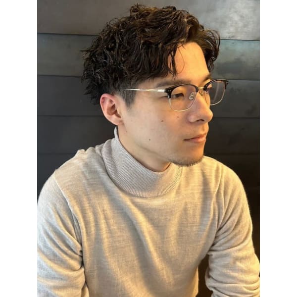 メンズカット+パーマ+トリートメント ¥8,480【90分】