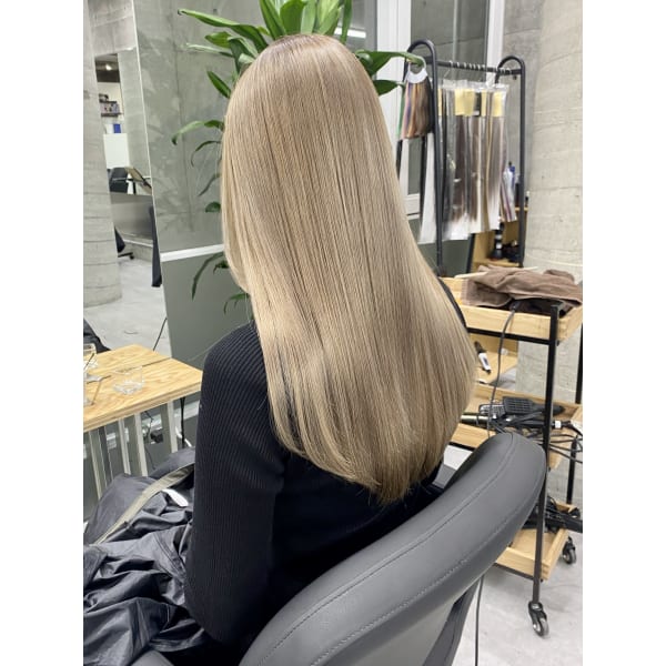 カット+ダブルカラー+高濃度処理剤+水素ケア+ケアブリーチ+5分スパ+oggiotto 2nd