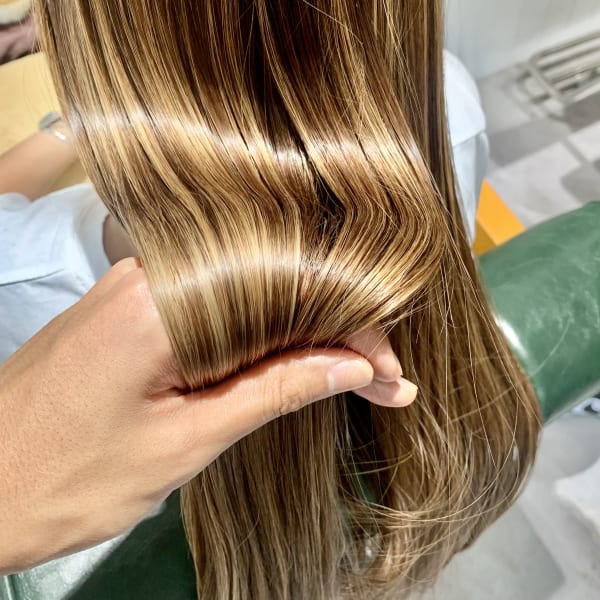 【人気No.1メニュー】髪質改善トリートメント ¥13000→¥7900