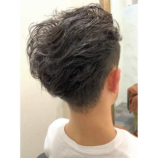 【男性限定！】カット＋眉カット＋スキャルプ炭酸SPA￥5,800