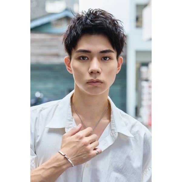 【メンズ限定】 カット＋眉カット＋プチヘッドスパ￥5,000