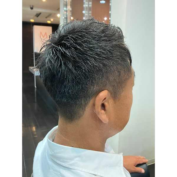 <初回限定> メンズカット+眉カット+炭酸ケア 【シャンプー・ブロー込み】