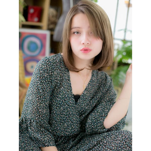 オリーブカラーで大人かわいいツヤ髪ボブディ 姫カットレイヤー