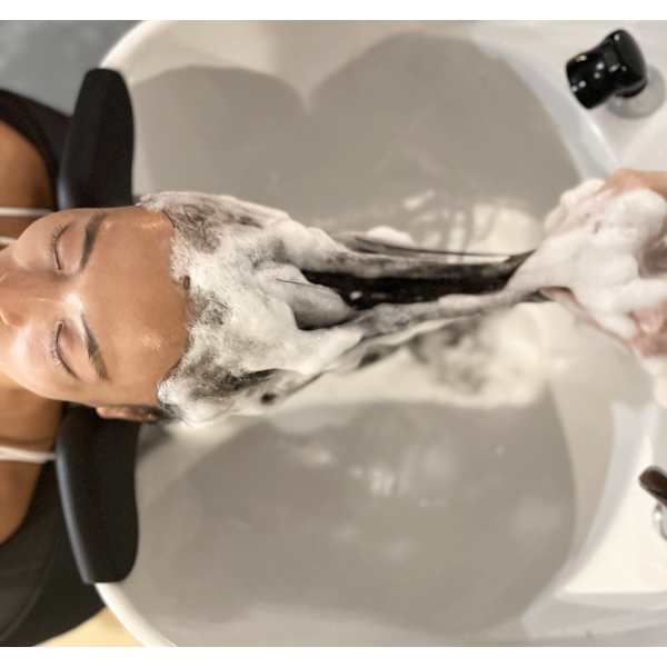 【サリン提携店】極泡ヘッドスパゆったり90分＋高級トリートメント9,000円