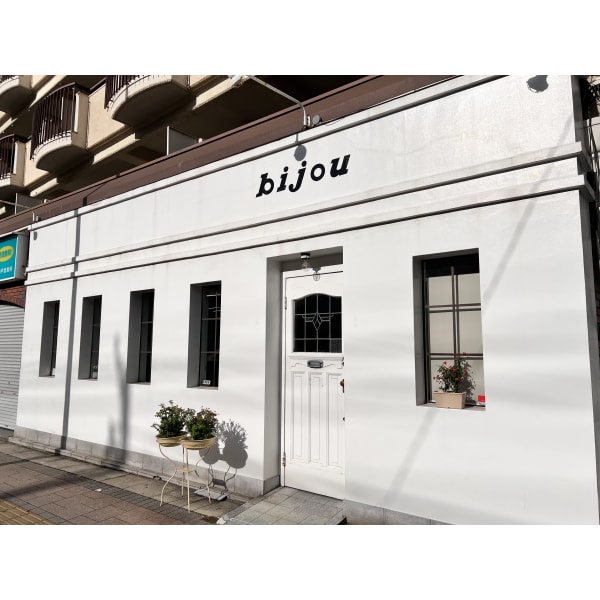 bijou